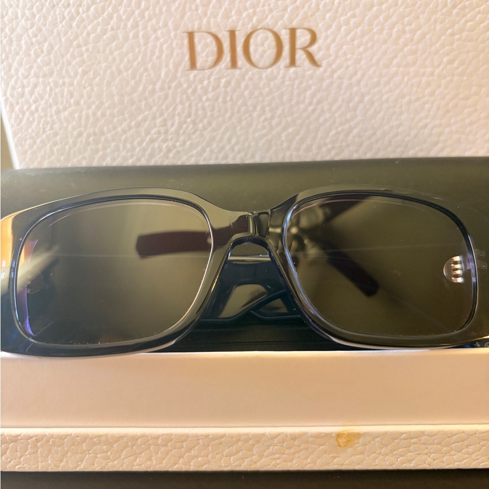 NWT Dior Rectangular Sunglasses
